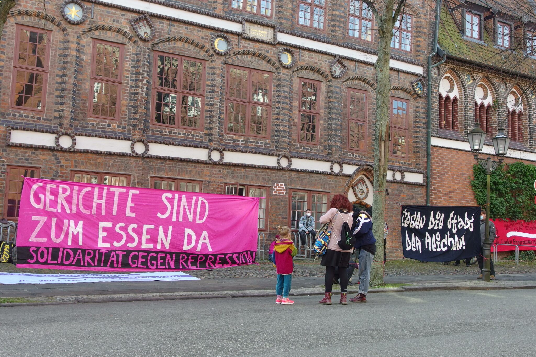 Recht auf Stadt 2 Redebeiträge Wohnprojekt Unfug